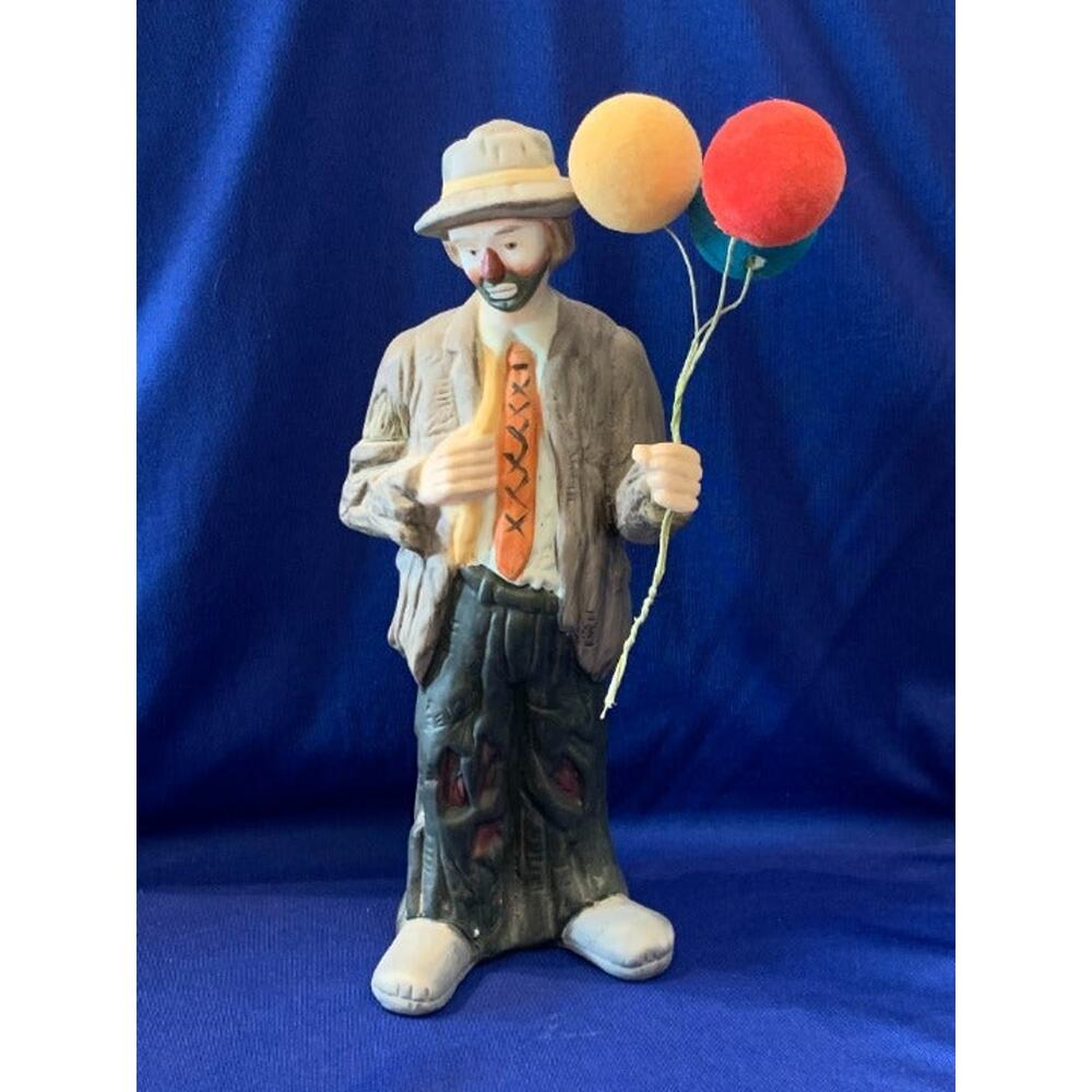 Flambro Clown Hobo 1984 Emmett Kelly Jr Clown Holding Balloons